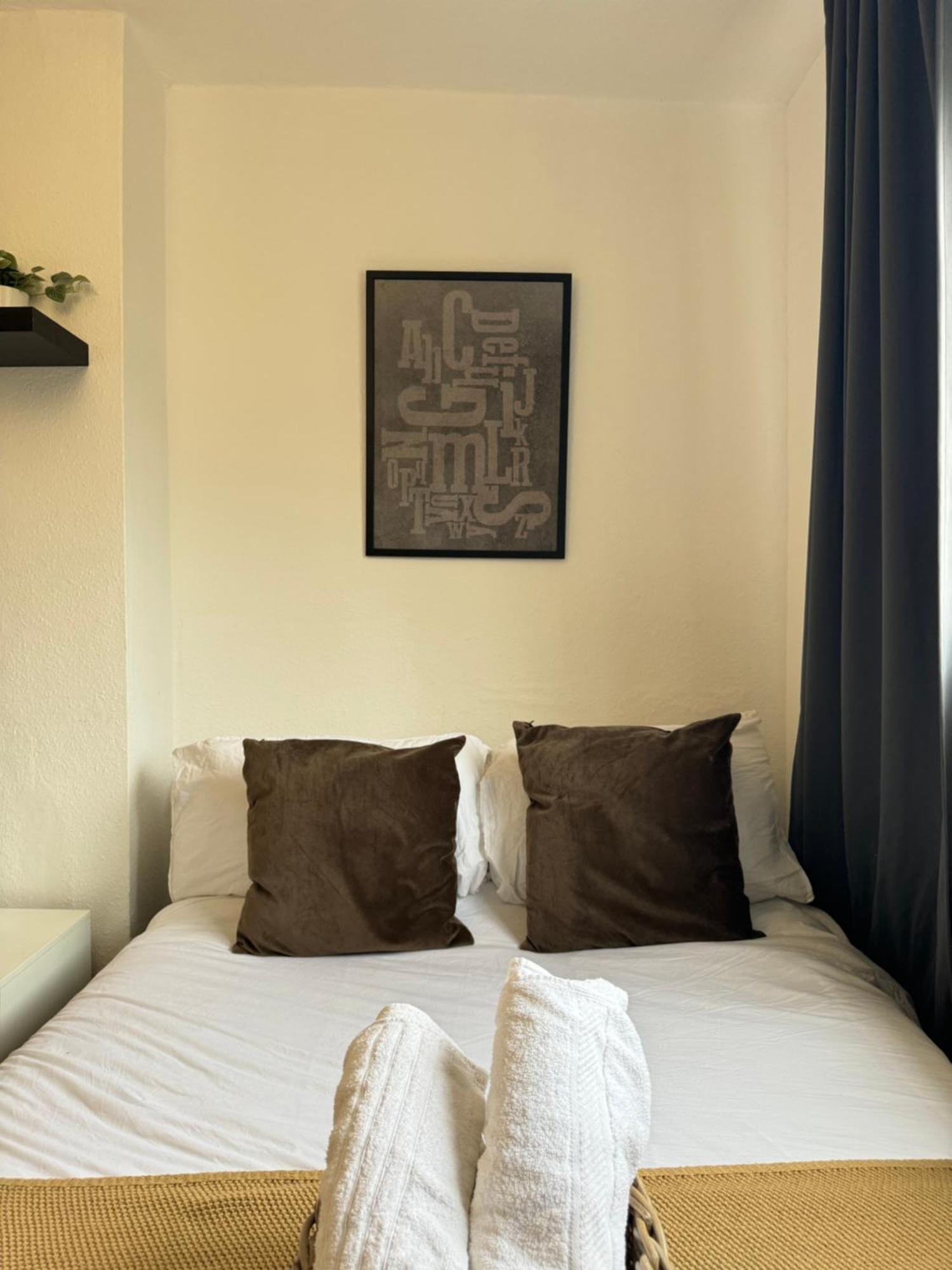 2 Bed Apt Sofa Bed Up To 6 Λονδίνο Εξωτερικό φωτογραφία